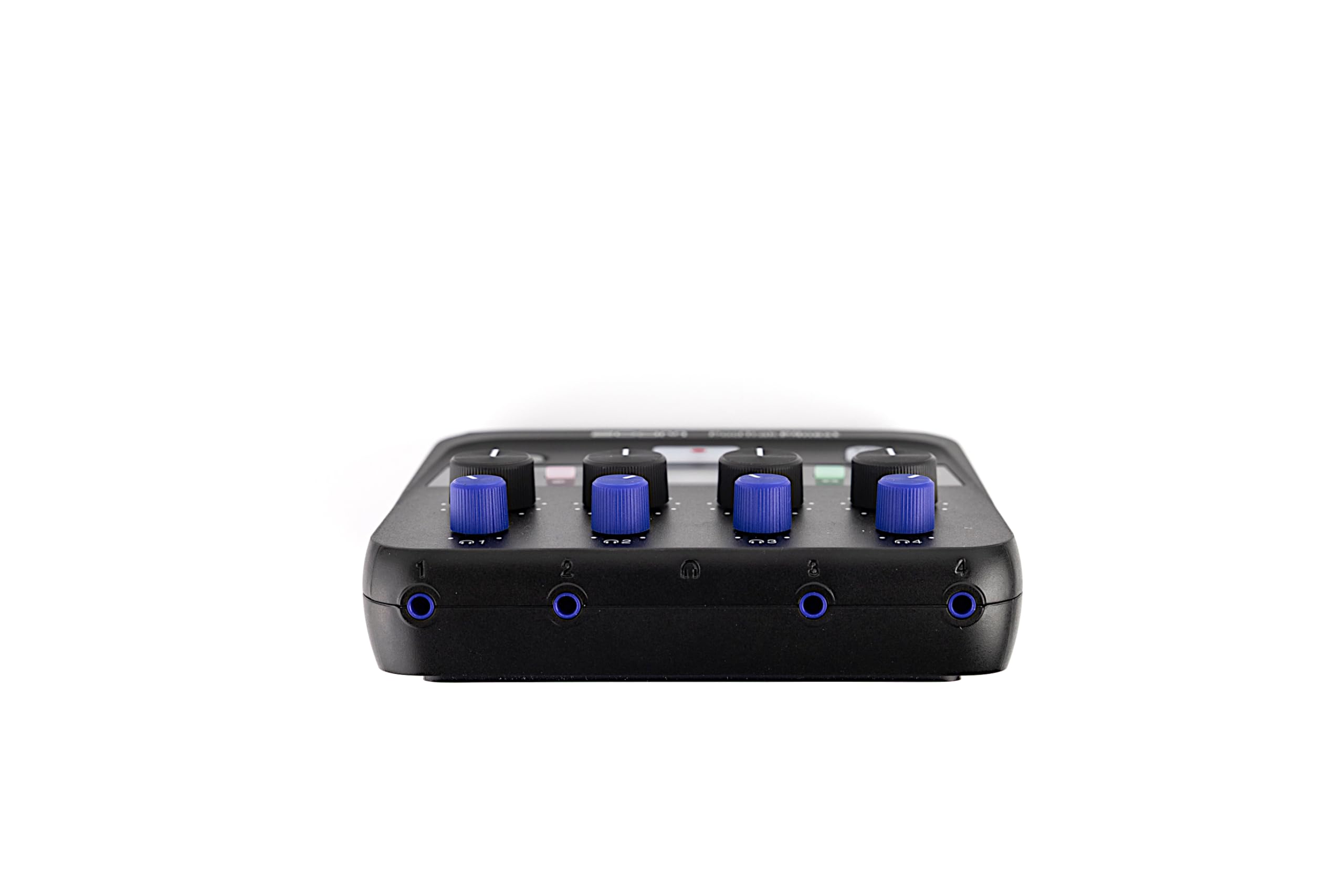 Zoom PodTrak P4next Podcast Recorder, 4 Mic Inputs, 4 Headphone Outputs, Battery Powered, AI Noise Reduction, Sound Pads, Phone Input, USB Audio Interface - Image 3